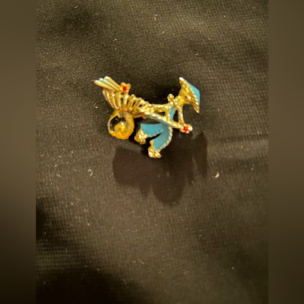 VTG Enamel Asian Man pulling cart brooch. Unsigned.